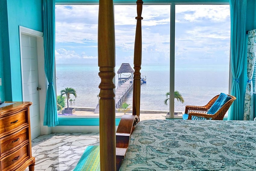 ultimate-luxury-beach-house-side-room-1