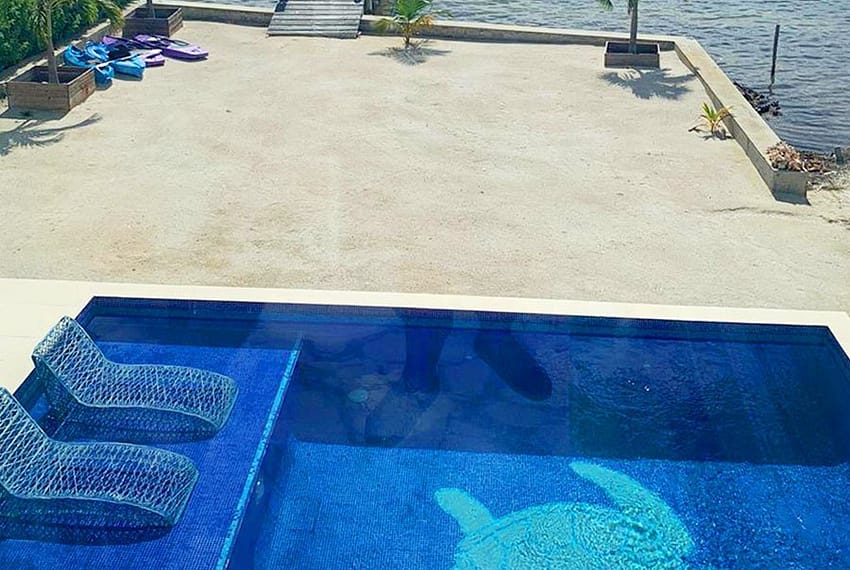 ultimate-luxury-beach-house-balcony-view-pool-1